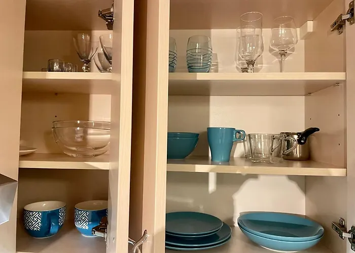 Turquoise Apartment *